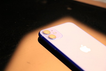 报道称，苹果并没有放弃对Touch ID的研发
